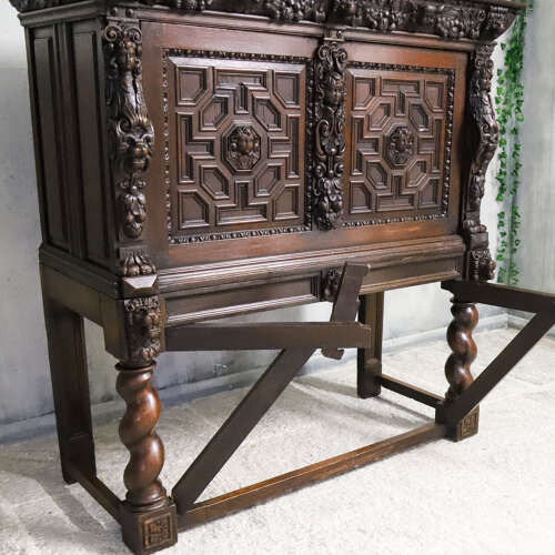 17th Century Flemish Carved Oak Cabinet on Stand with Lion Masks c.1680