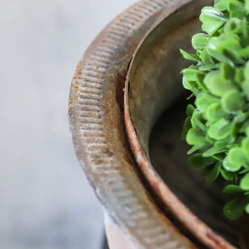 Vintage Metal Campana‑Shaped Urn with Removable Trellis Top