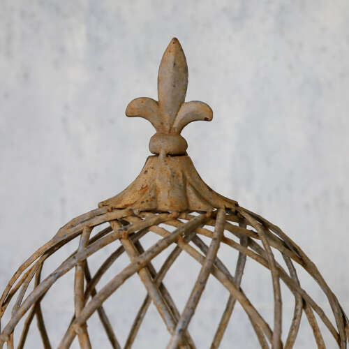 Vintage Metal Campana‑Shaped Urn with Removable Trellis Top