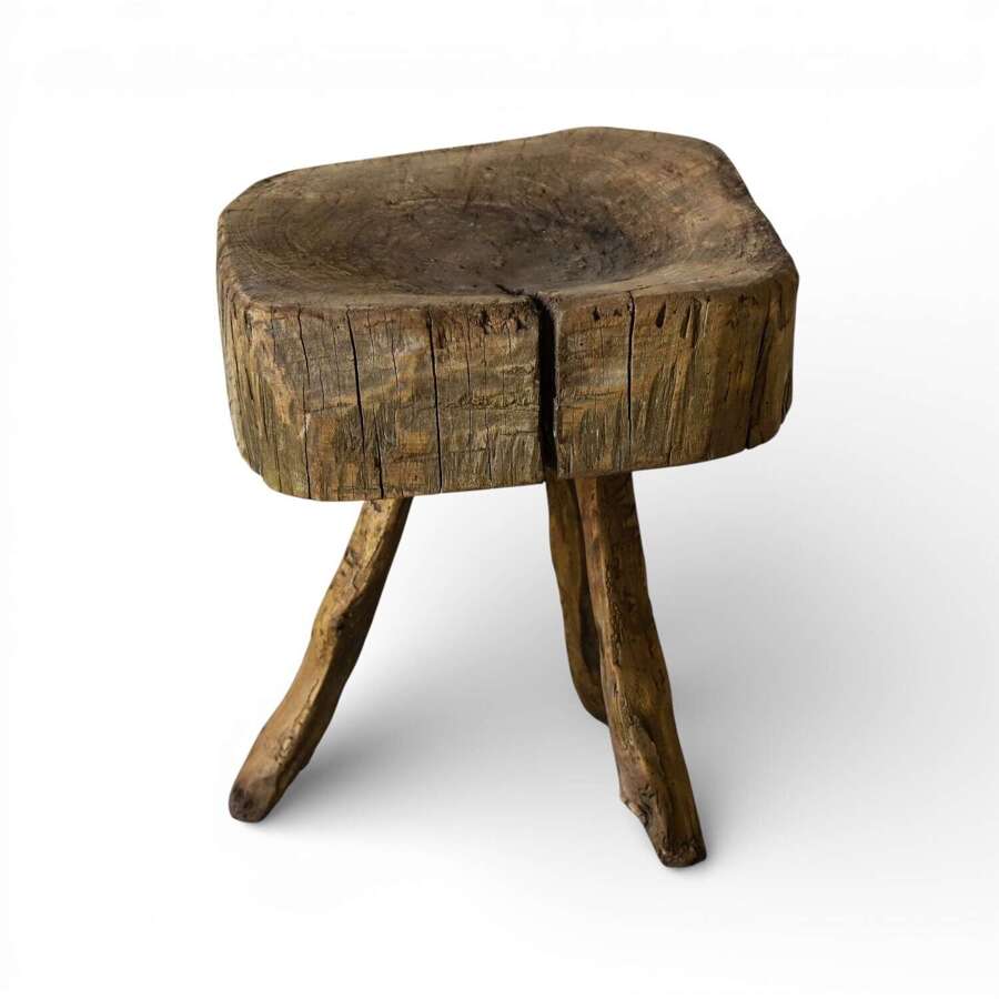 19th Century French Elm Chopping Block on Original Gnarled Legs &ndash; Vernacular Rural Style