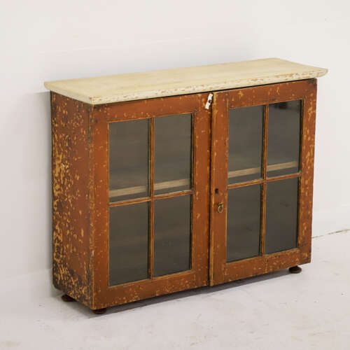 Early 19th Century English Folk Art Painted Glazed Scratch Cupboard c.1820